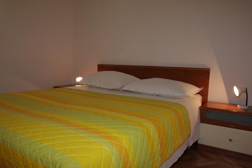 Apartments Ante Makarska Zimmer foto